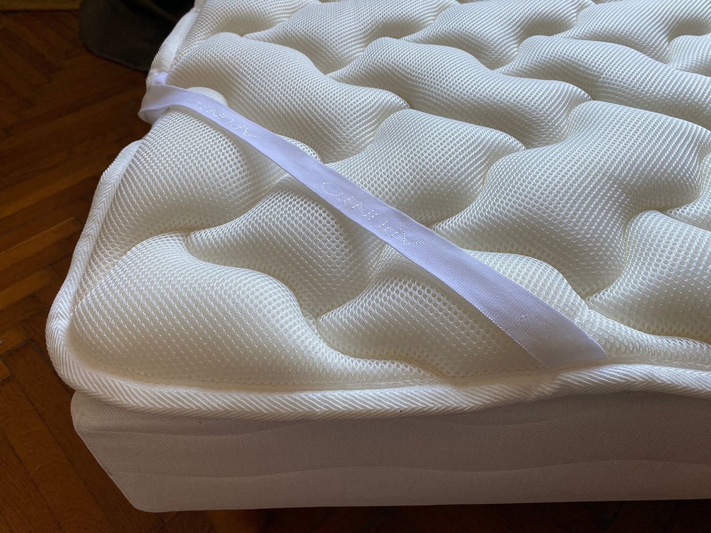 Thin and discreet mattress topper - MIRATOP 5 cm